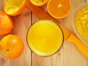 Jugo Natural de Naranja Recién Exprimido